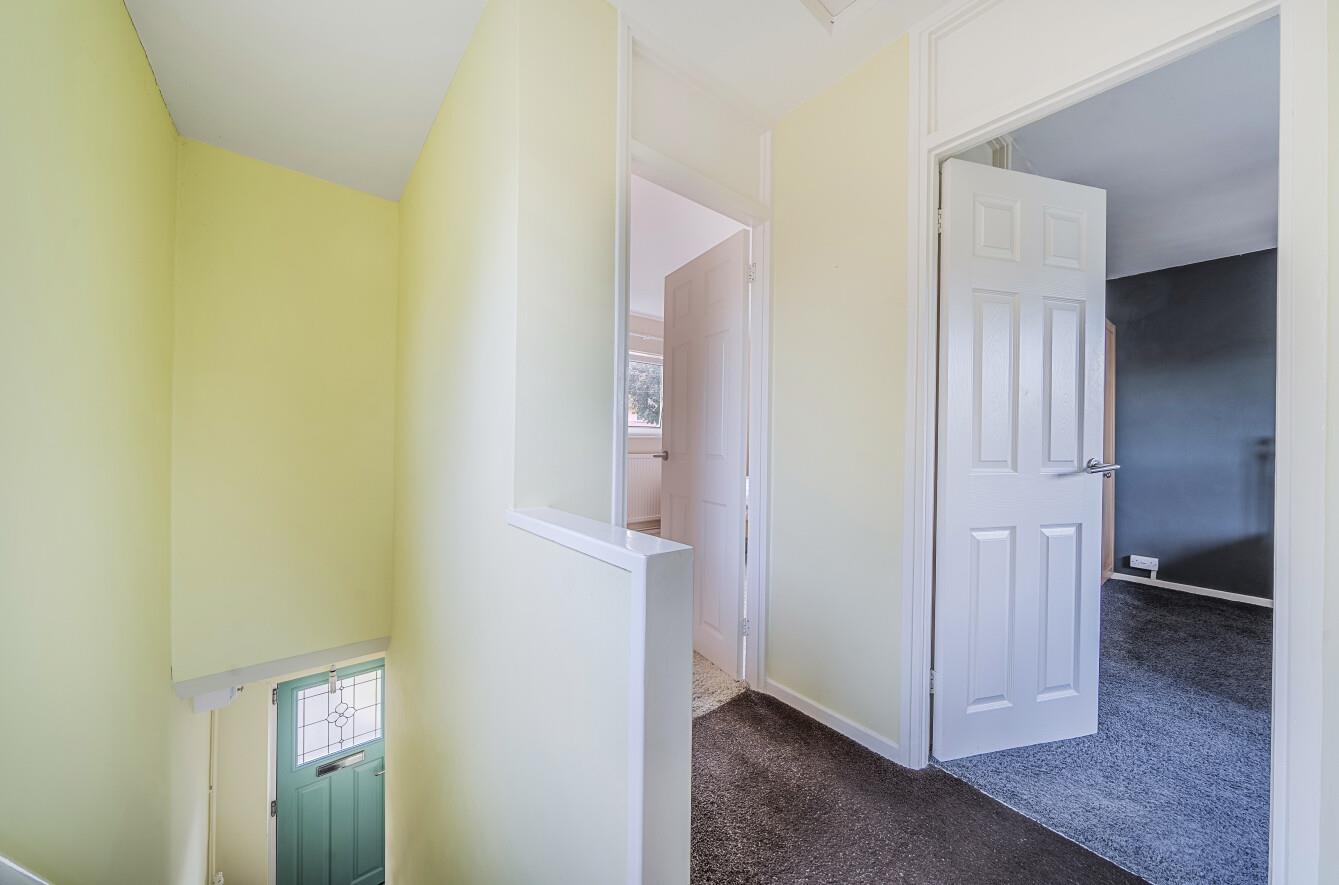 Solva Road, Clase, Swansea, SA6 7NT